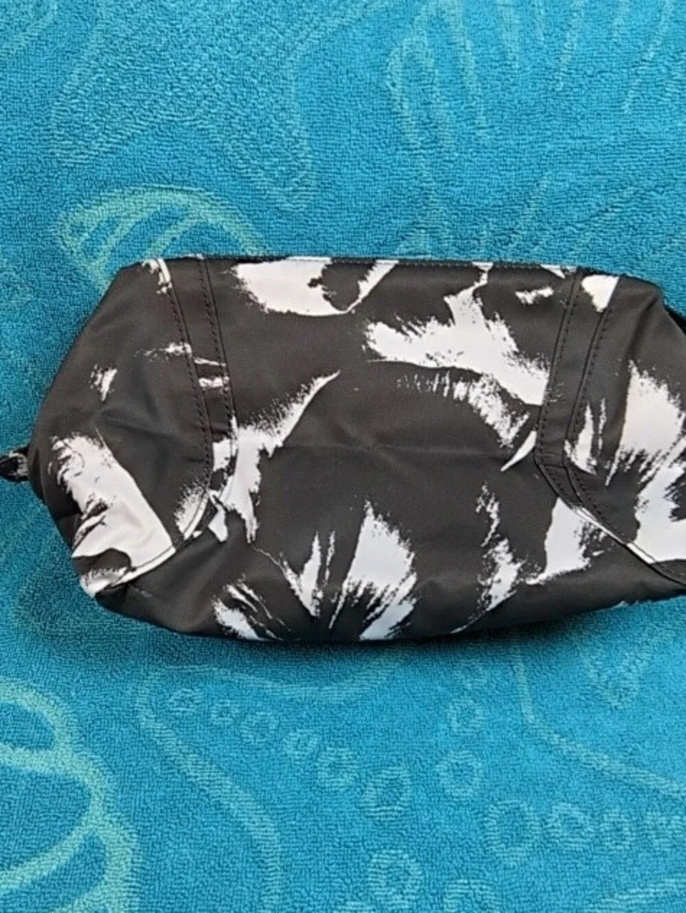 lululemon athletica compact travel